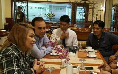 <p>Cotabato City Mayor Frances Cynthia Guiani-Sayadi (left) in a meeting with officials of the Aviation Technical School of Cotabato on Tuesday. <em><strong>(Photo by City Information Office)</strong></em></p>